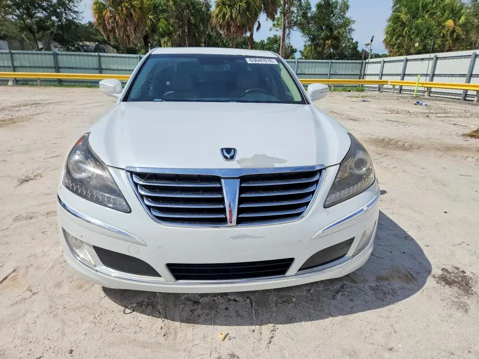 2013 HYUNDAI EQUUS SIGNATURE  