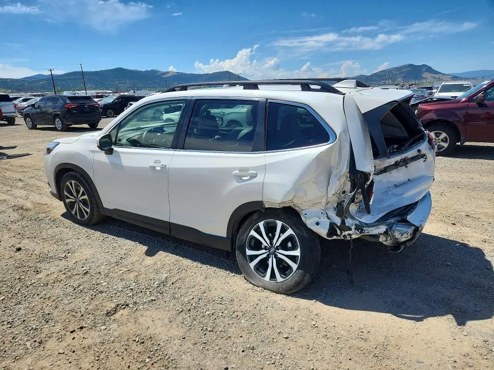 2023 SUBARU FORESTER LIMITED  