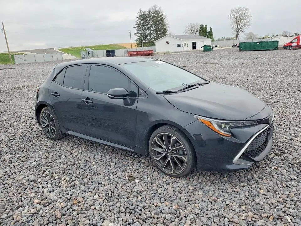 2020 TOYOTA COROLLA XSE  