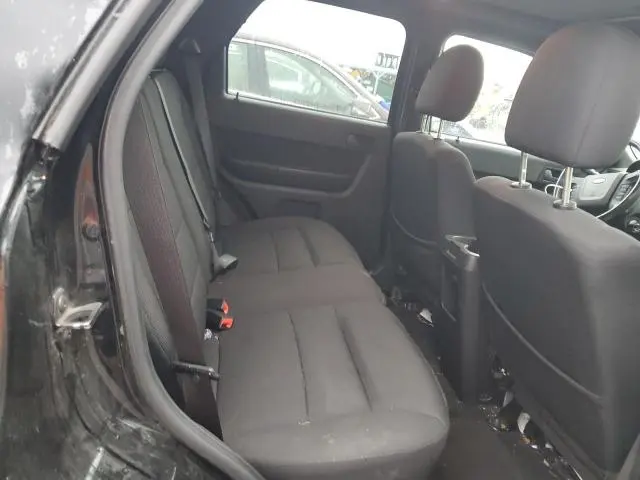 2010 FORD ESCAPE XLT  