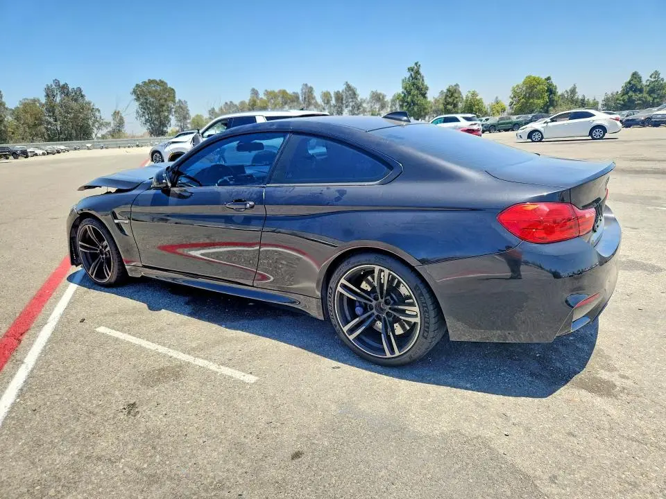 2015 BMW M4   