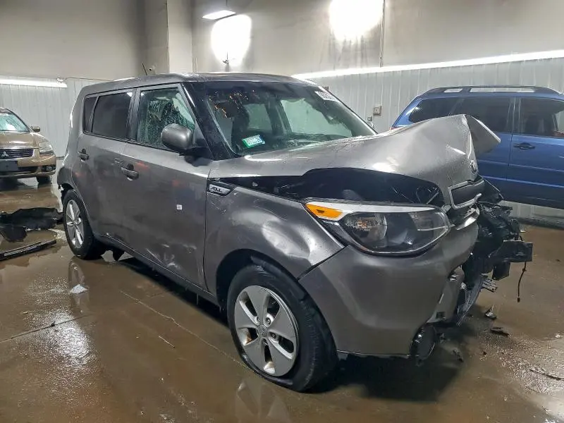 2016 KIA SOUL   