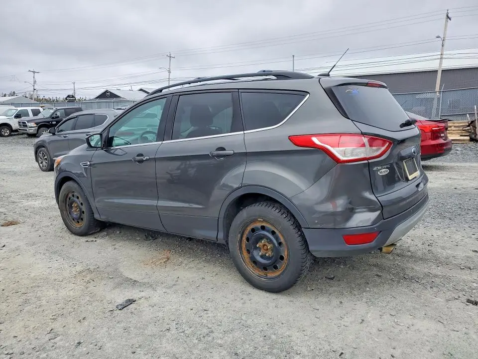 2016 FORD ESCAPE SE  