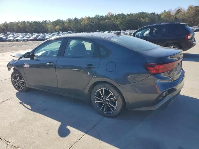 2022 KIA FORTE FE  