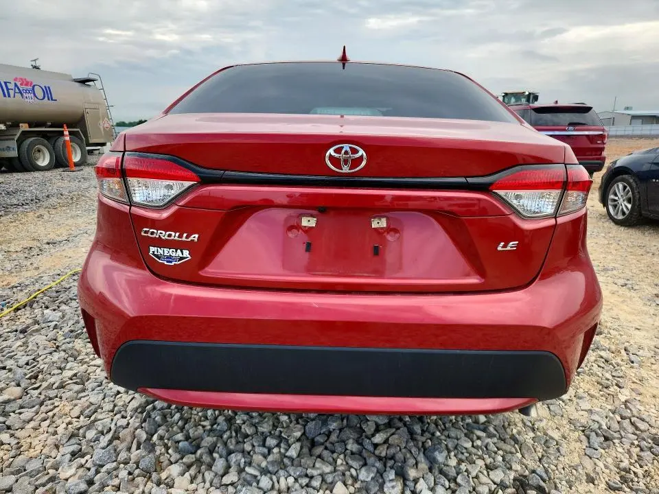 2021 TOYOTA COROLLA LE  