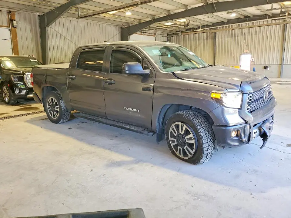 2021 TOYOTA TUNDRA SR5  