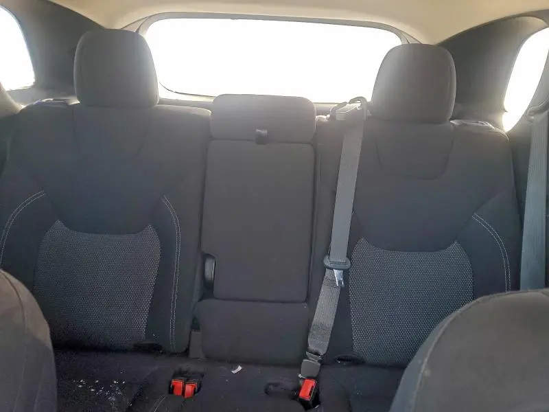 2021 JEEP CHEROKEE LATITUDE  