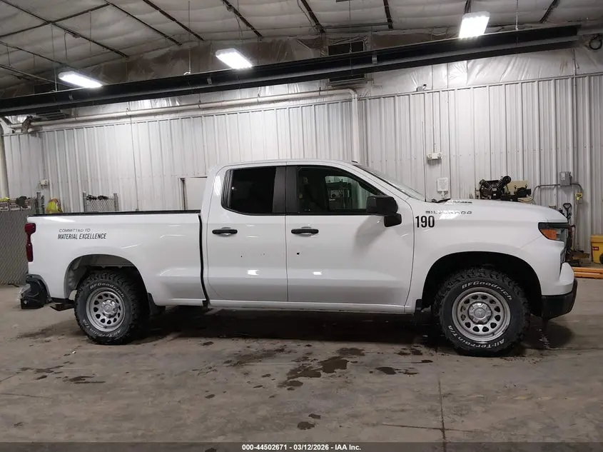 2024 CHEVROLET SILVERADO 1500 4WD  STANDARD BED WT