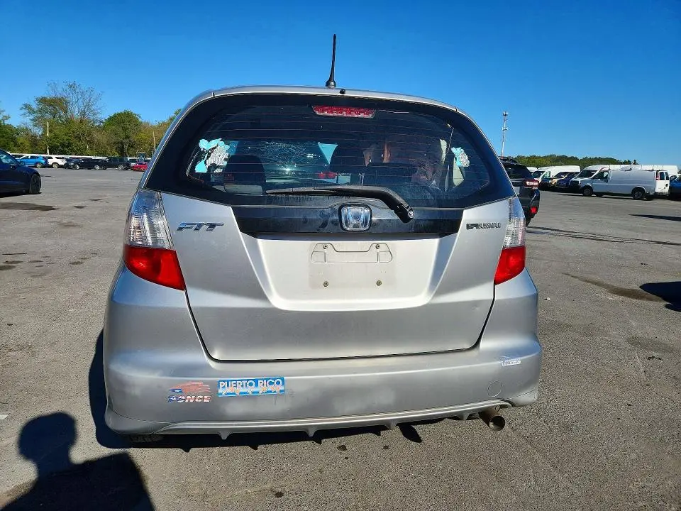 2012 HONDA FIT   