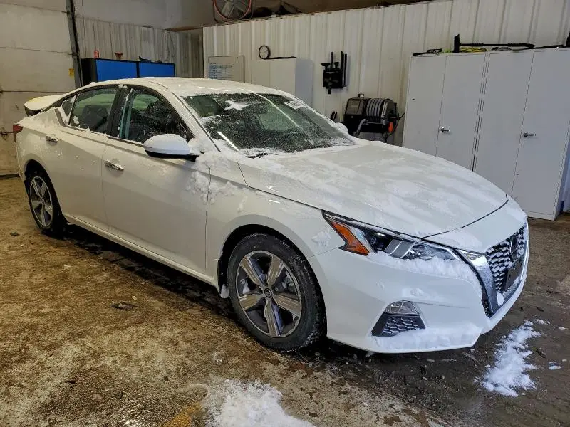 2019 NISSAN ALTIMA S  