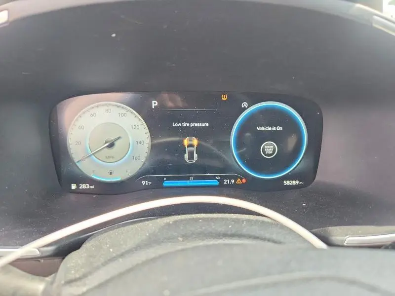 2021 HYUNDAI SANTA FE SEL  