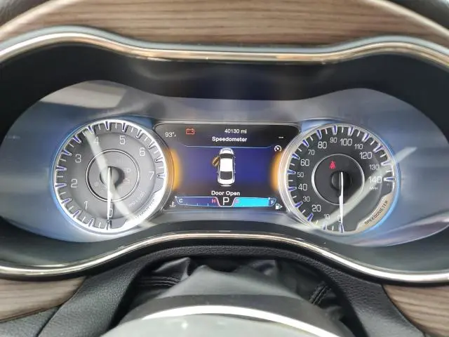 2015 CHRYSLER 200 C  