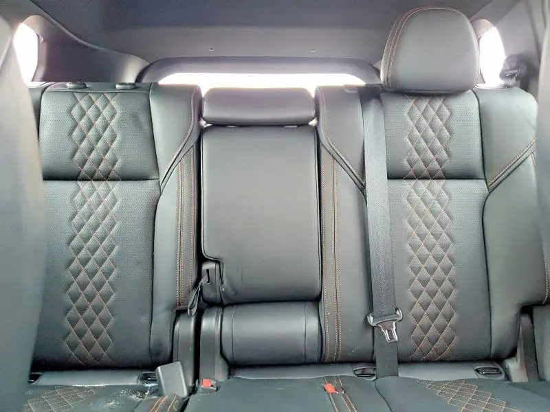 2023 MITSUBISHI OUTLANDER SEL  