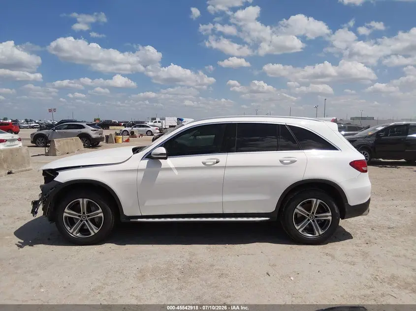 2018 MERCEDES-BENZ GLC 300  