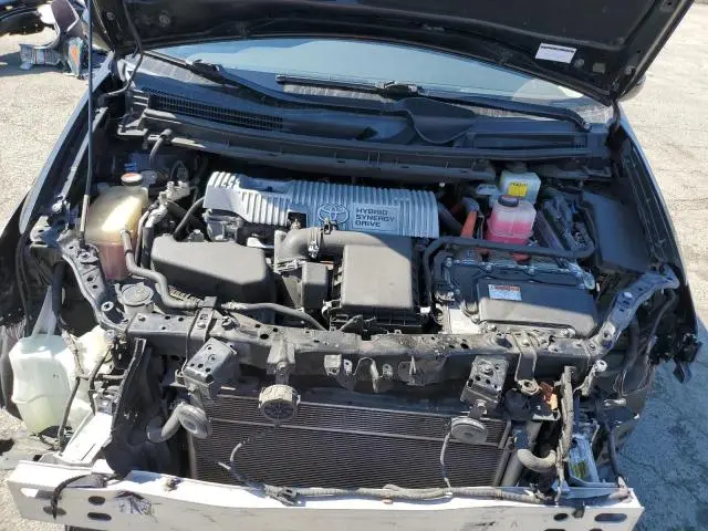 2015 TOYOTA PRIUS   