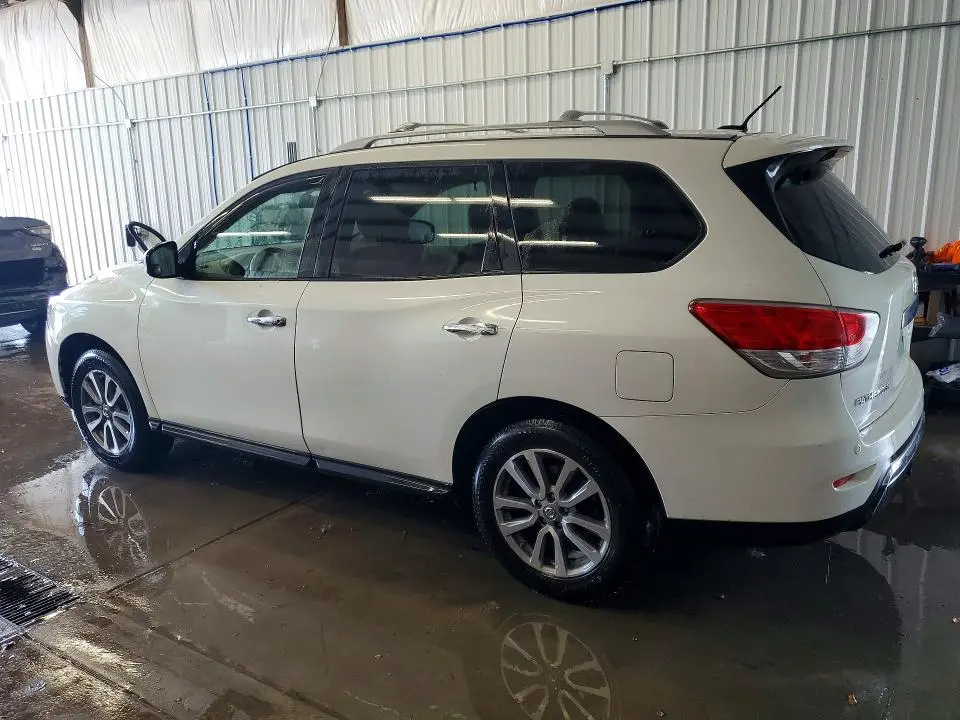 2013 NISSAN PATHFINDER S  