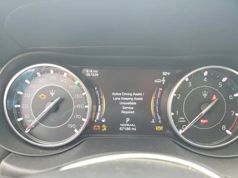 2022 MASERATI LEVANTE BASE  