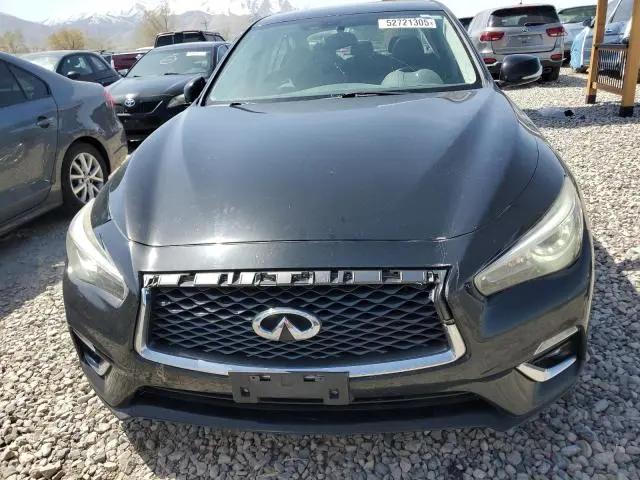 2018 INFINITI Q50 LUXE