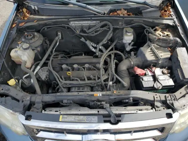 2011 FORD ESCAPE XLT  