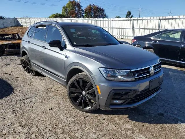 2020 VOLKSWAGEN TIGUAN SE  