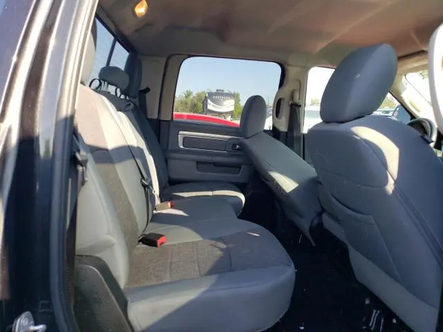 2018 RAM 1500 SLT  