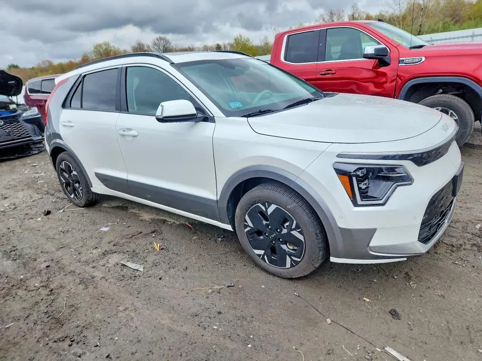 2025 KIA NIRO WAVE  
