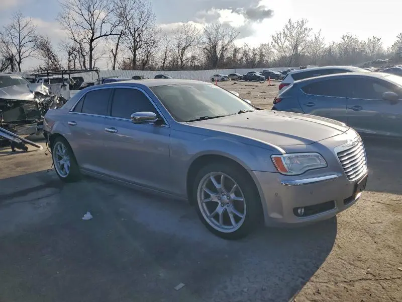 2011 CHRYSLER 300C   