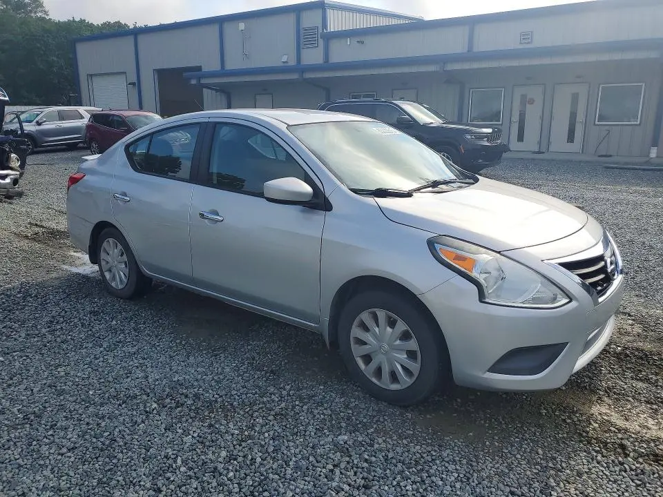 2016 NISSAN VERSA 1.6 SV  