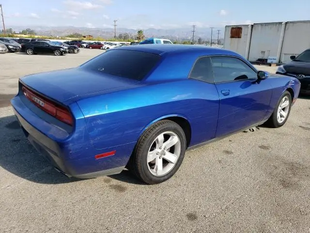 2012 DODGE CHALLENGER SXT  