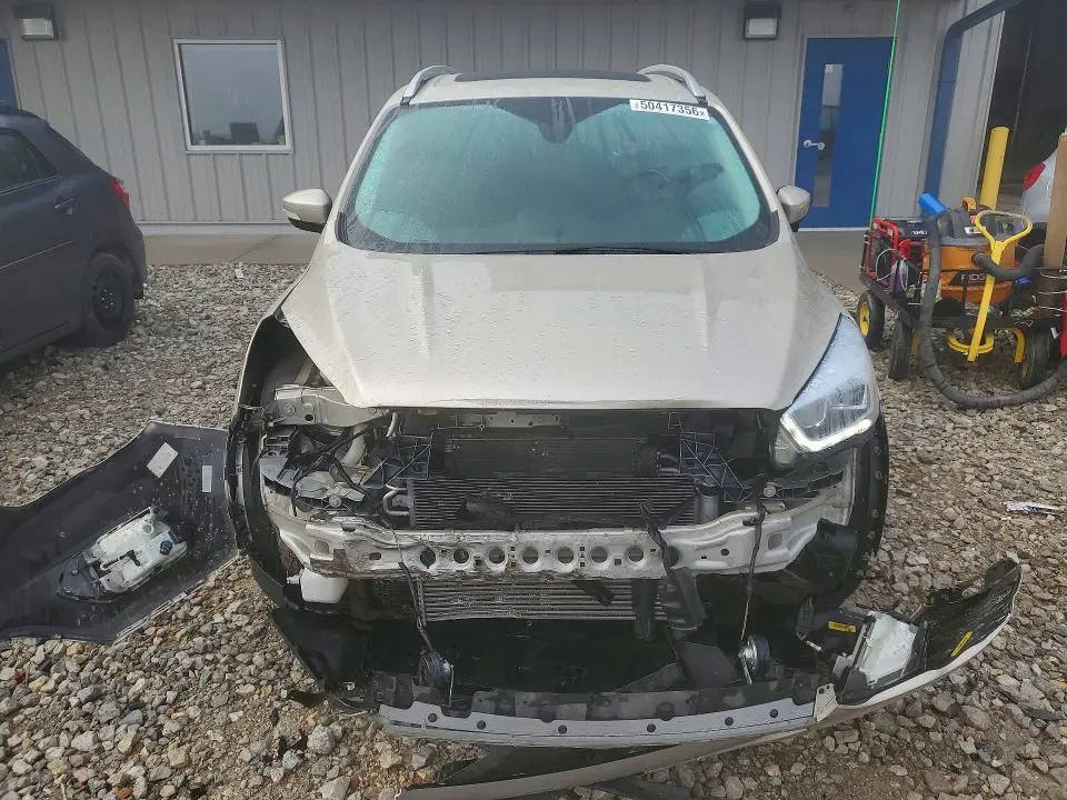 2017 FORD ESCAPE TITANIUM  