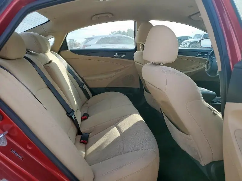 2013 HYUNDAI SONATA GLS  