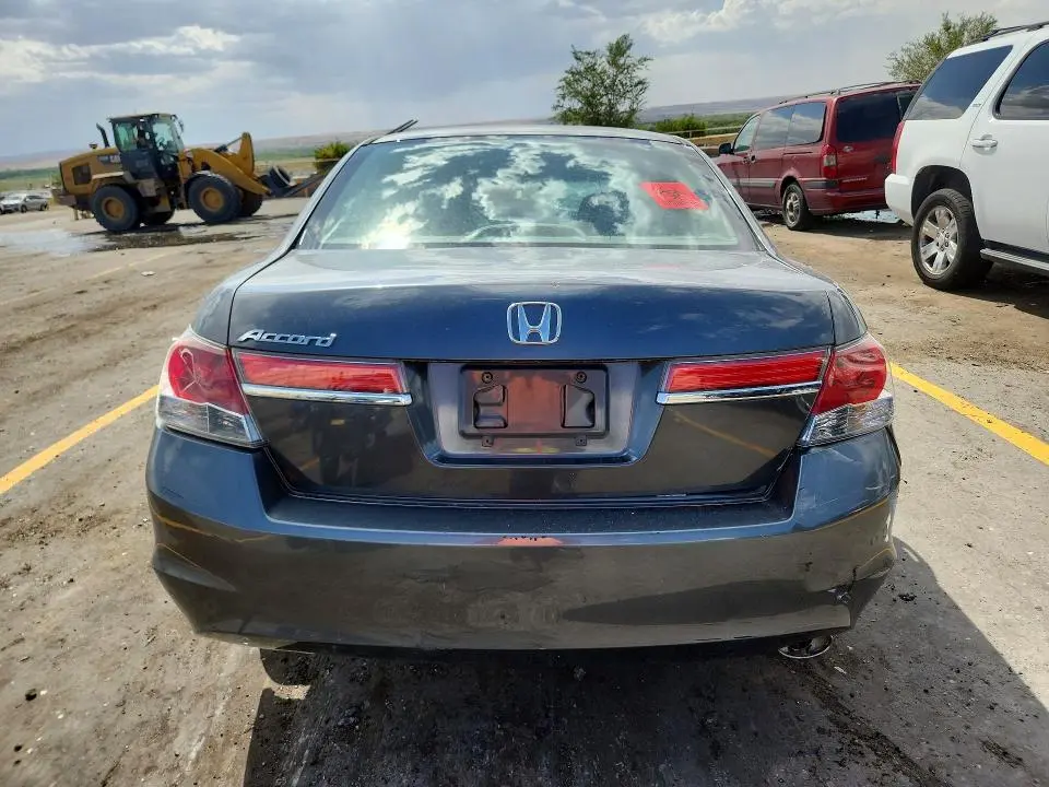 2012 HONDA ACCORD LX  