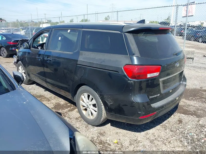 2016 KIA SEDONA LX