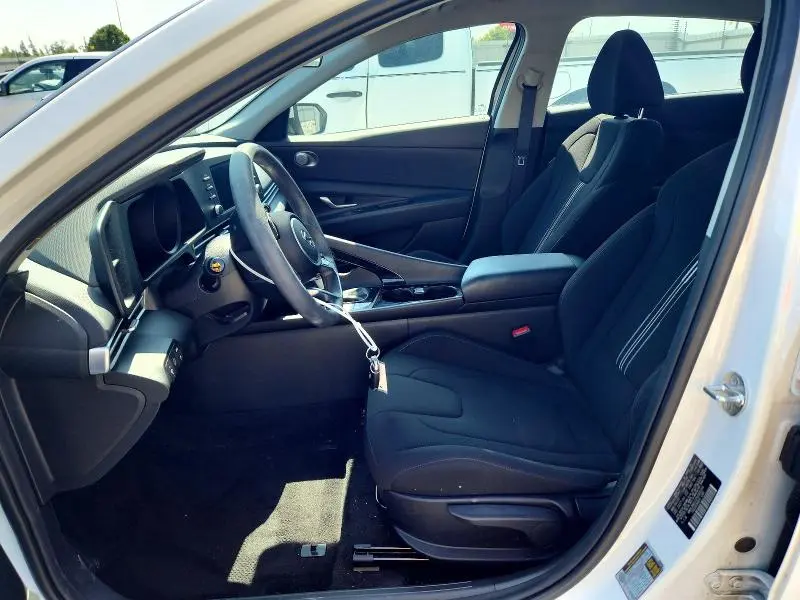 2023 HYUNDAI ELANTRA BLUE  