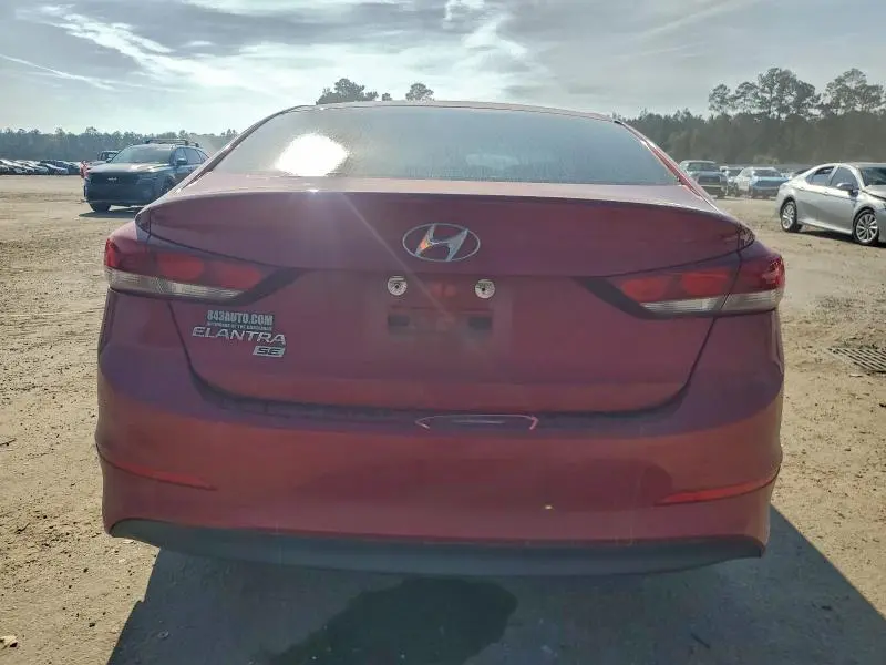 2018 HYUNDAI ELANTRA SE  