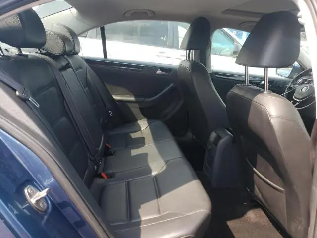 2016 VOLKSWAGEN JETTA SEL