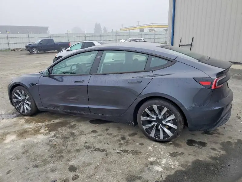 2024 TESLA MODEL 3   