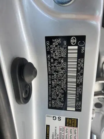 2021 TOYOTA COROLLA LE  