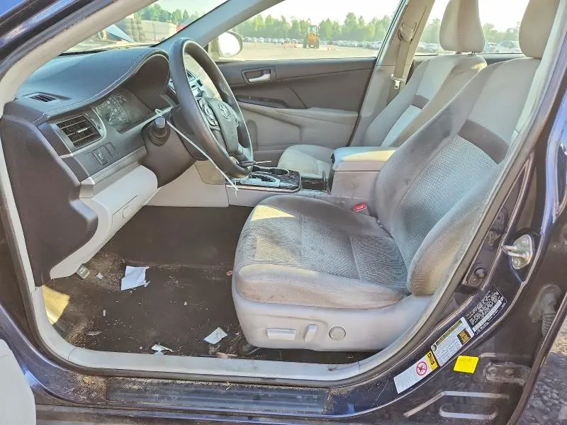2014 TOYOTA CAMRY LE  