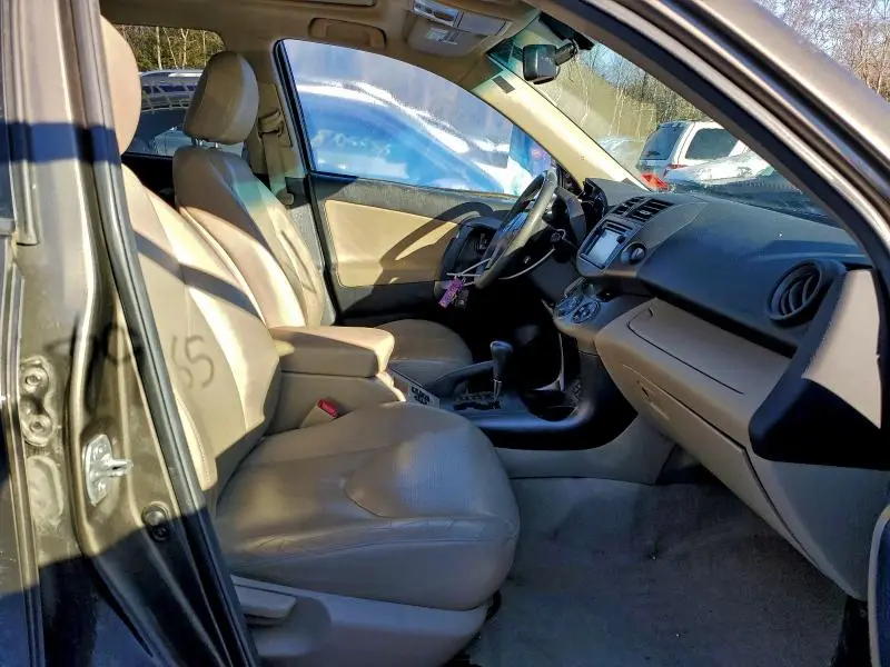 2012 TOYOTA RAV4 LIMITED  