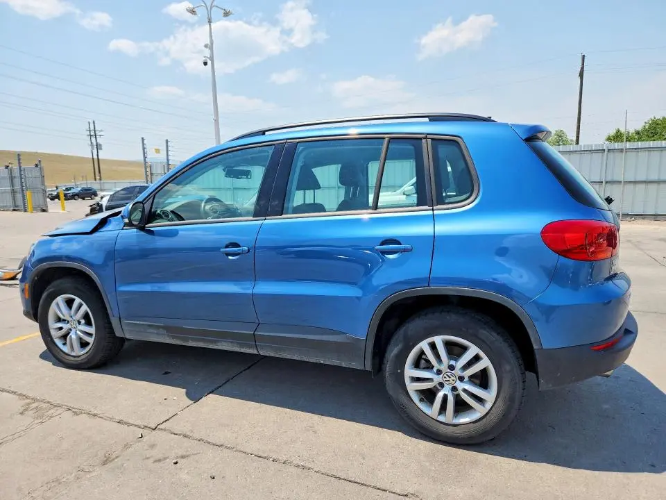 2017 VOLKSWAGEN TIGUAN S  