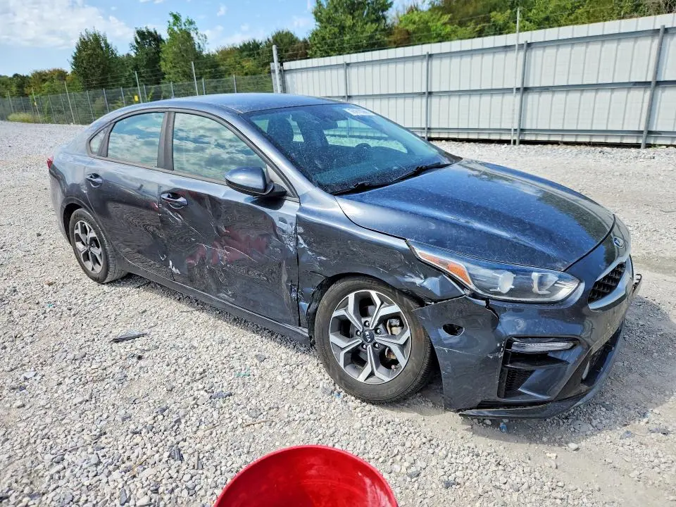 2019 KIA FORTE LXS  