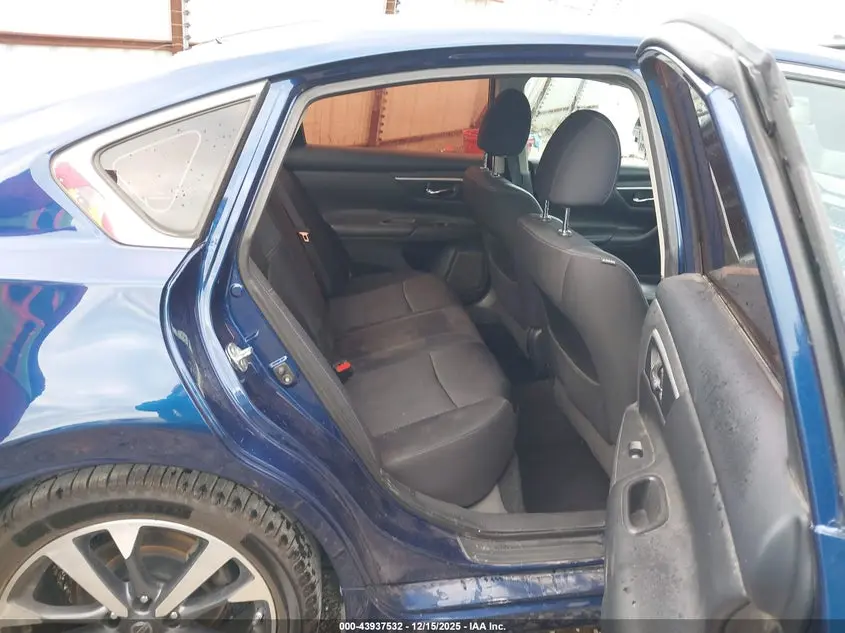 2017 NISSAN ALTIMA 2.5 SR