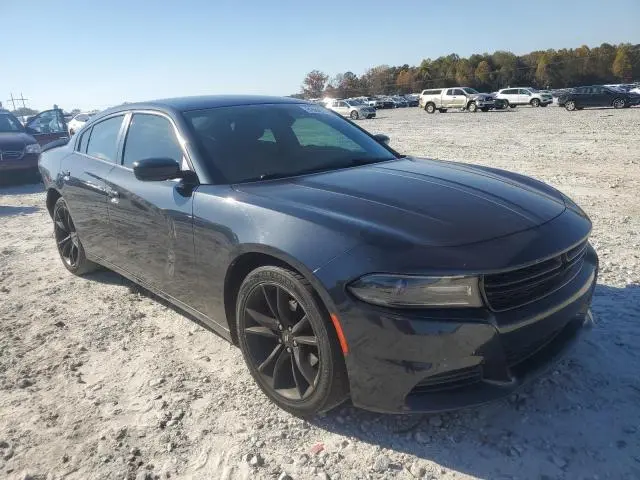 2017 DODGE CHARGER SE  