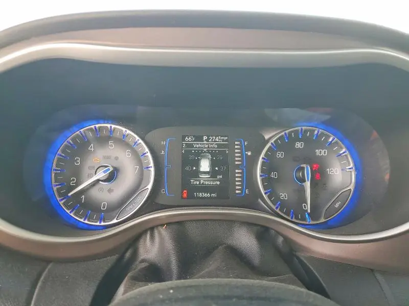 2021 CHRYSLER VOYAGER LXI  