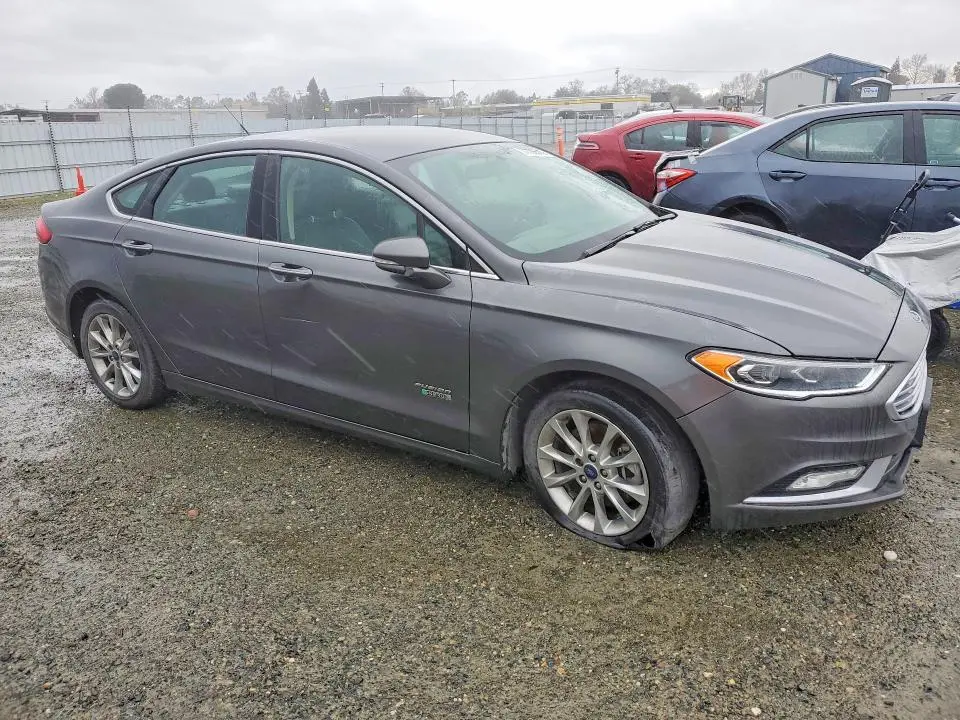 2017 FORD FUSION SE PHEV  