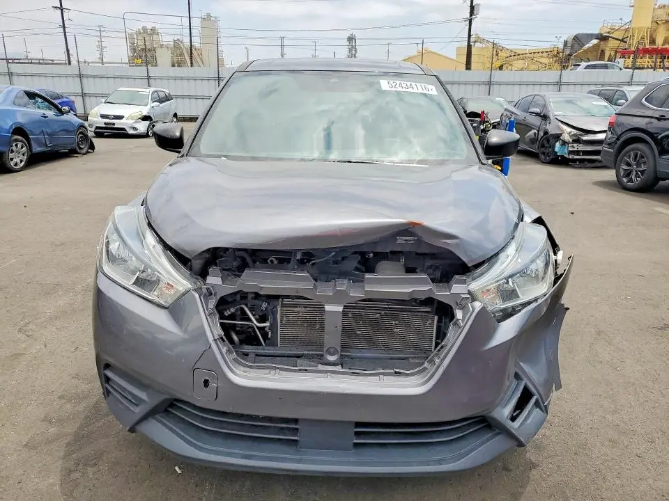 2020 NISSAN KICKS S  