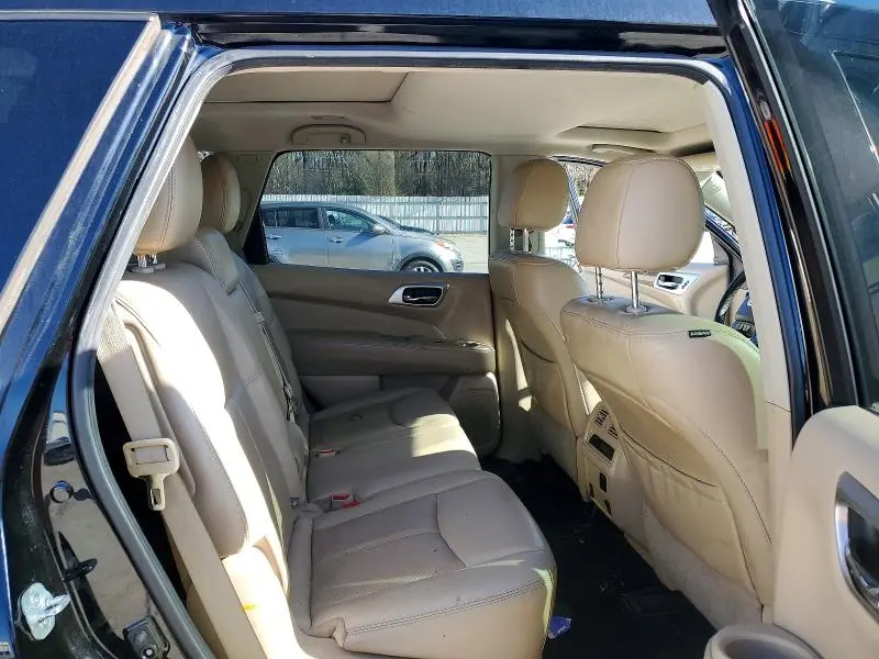 2017 NISSAN PATHFINDER S  