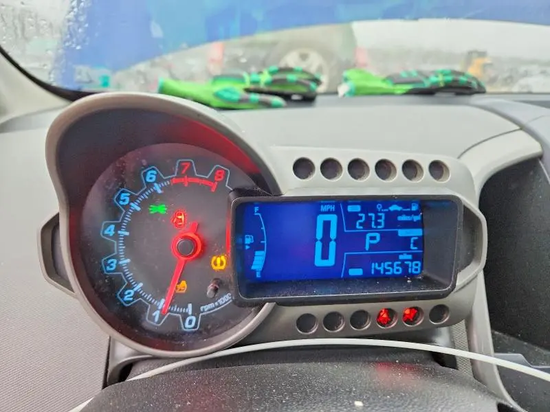 2013 CHEVROLET SONIC LT  