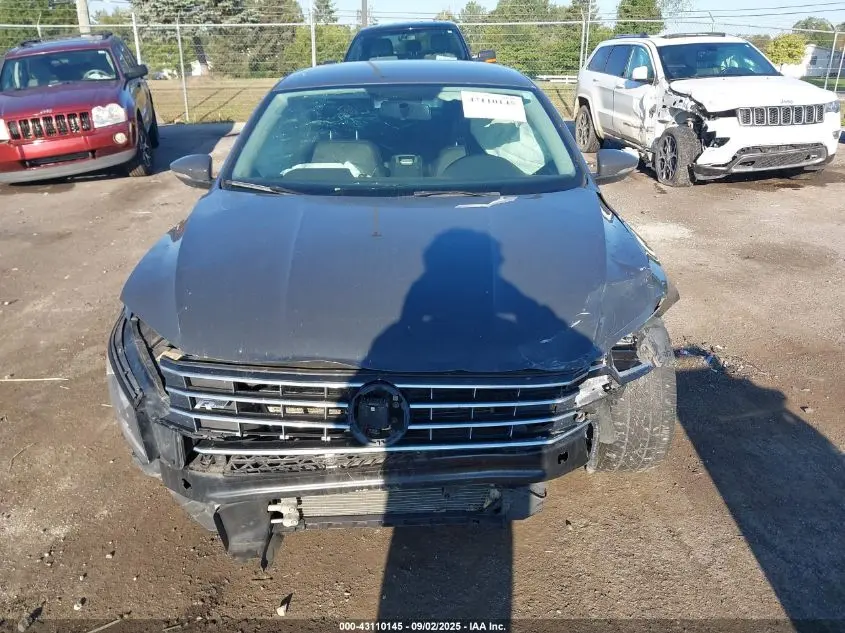 2017 VOLKSWAGEN PASSAT 1.8T R-LINE